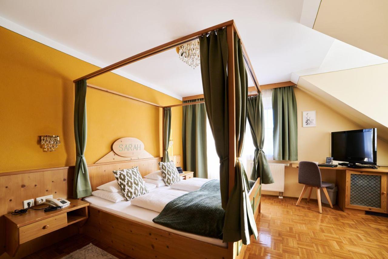 Hotel Garni Thermenoase باد بلوماو المظهر الخارجي الصورة